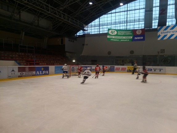 Ročník 2010: Turnaj ve Žďáru nad Sázavou 21.12.201