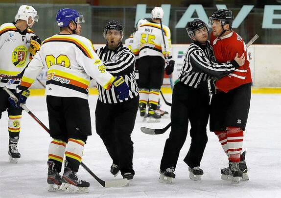 STADION Nový Bydžov 4