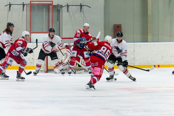 1. čtvrtfinále: HC Chrudim vs. BK Nová Paka (25.2.