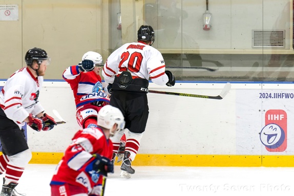 1. čtvrtfinále: HC Chrudim vs. BK Nová Paka (25.2.