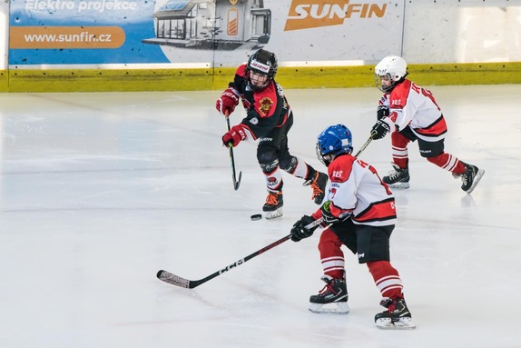 ročník 2015 - turnaj v minihokeji MT 6
